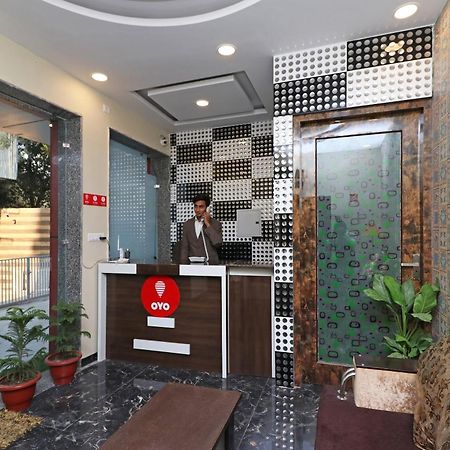 Hotel O Cloud New Delhi Luaran gambar
