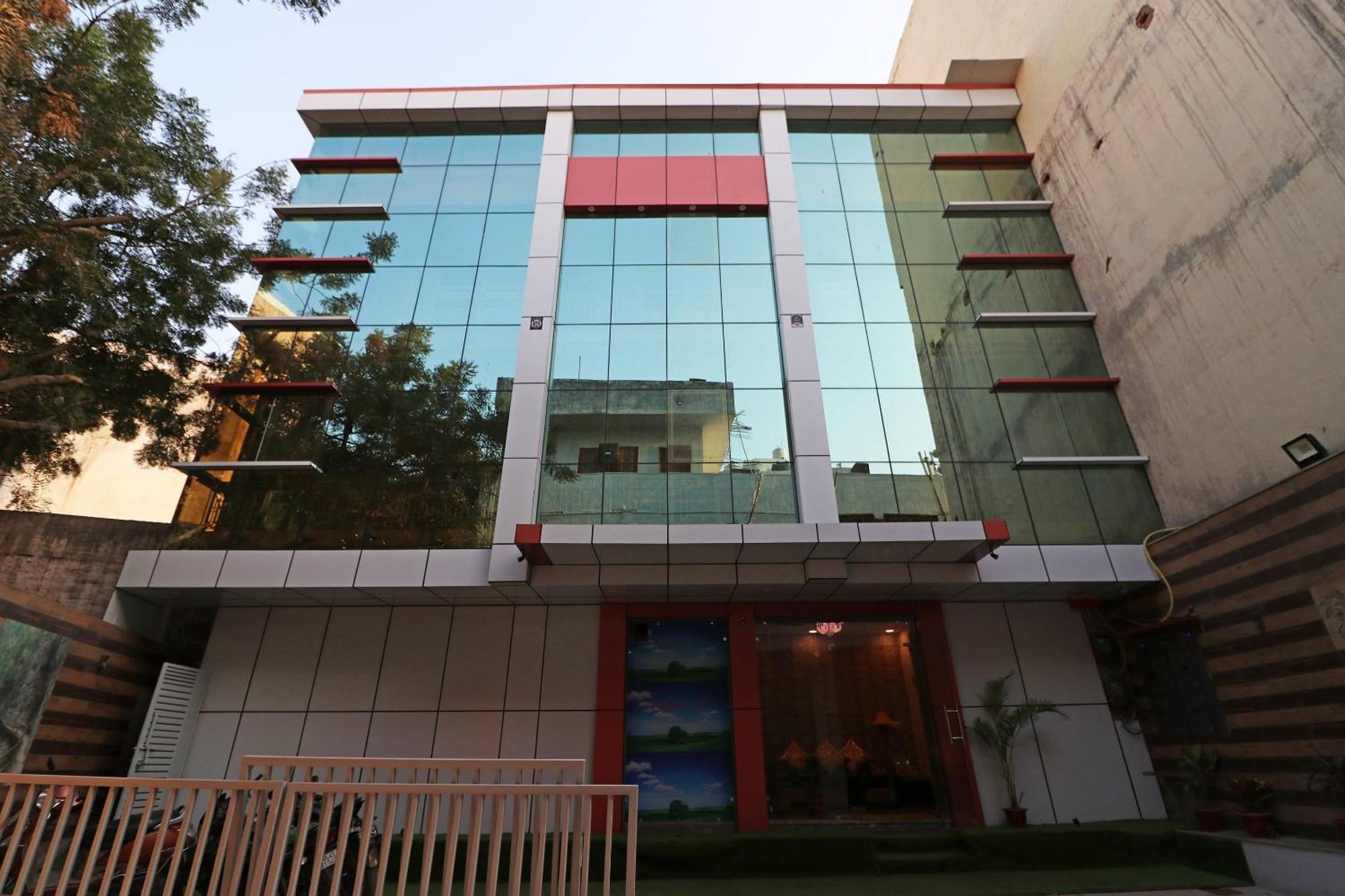 Hotel O Cloud New Delhi Luaran gambar